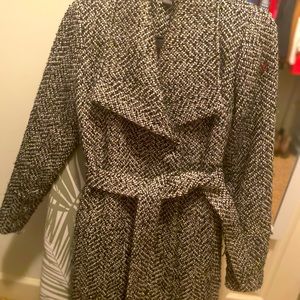 A Pea in the Pod Maternity winter coat size S